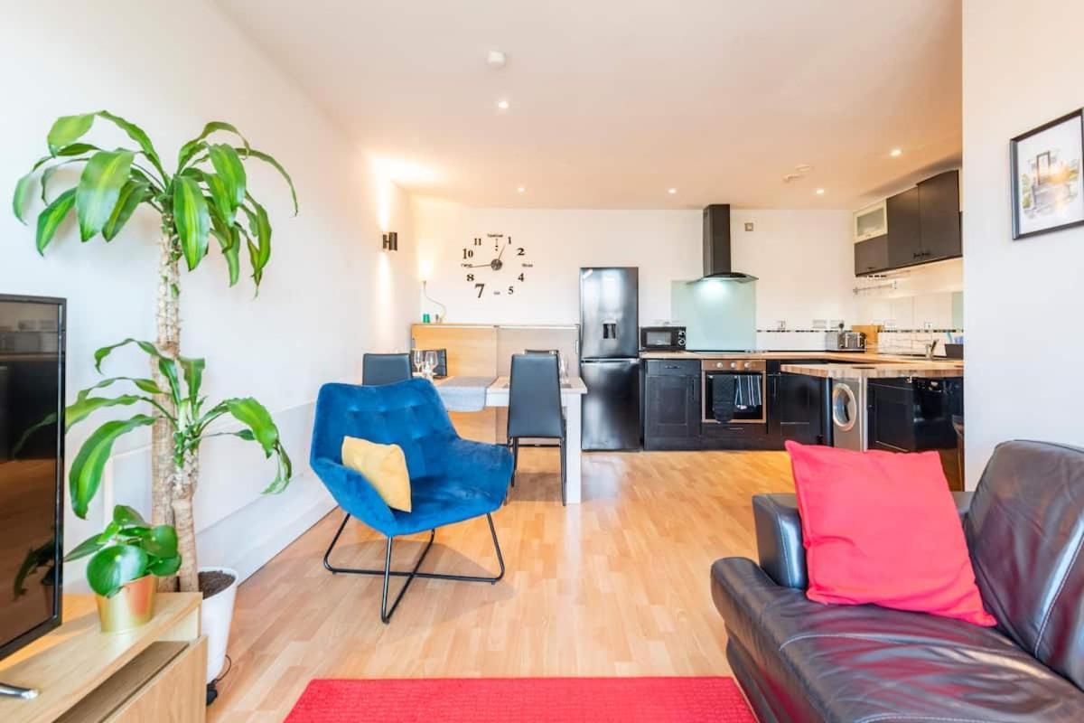 Sheffield City Centre Apartment & Balcony Exterior foto